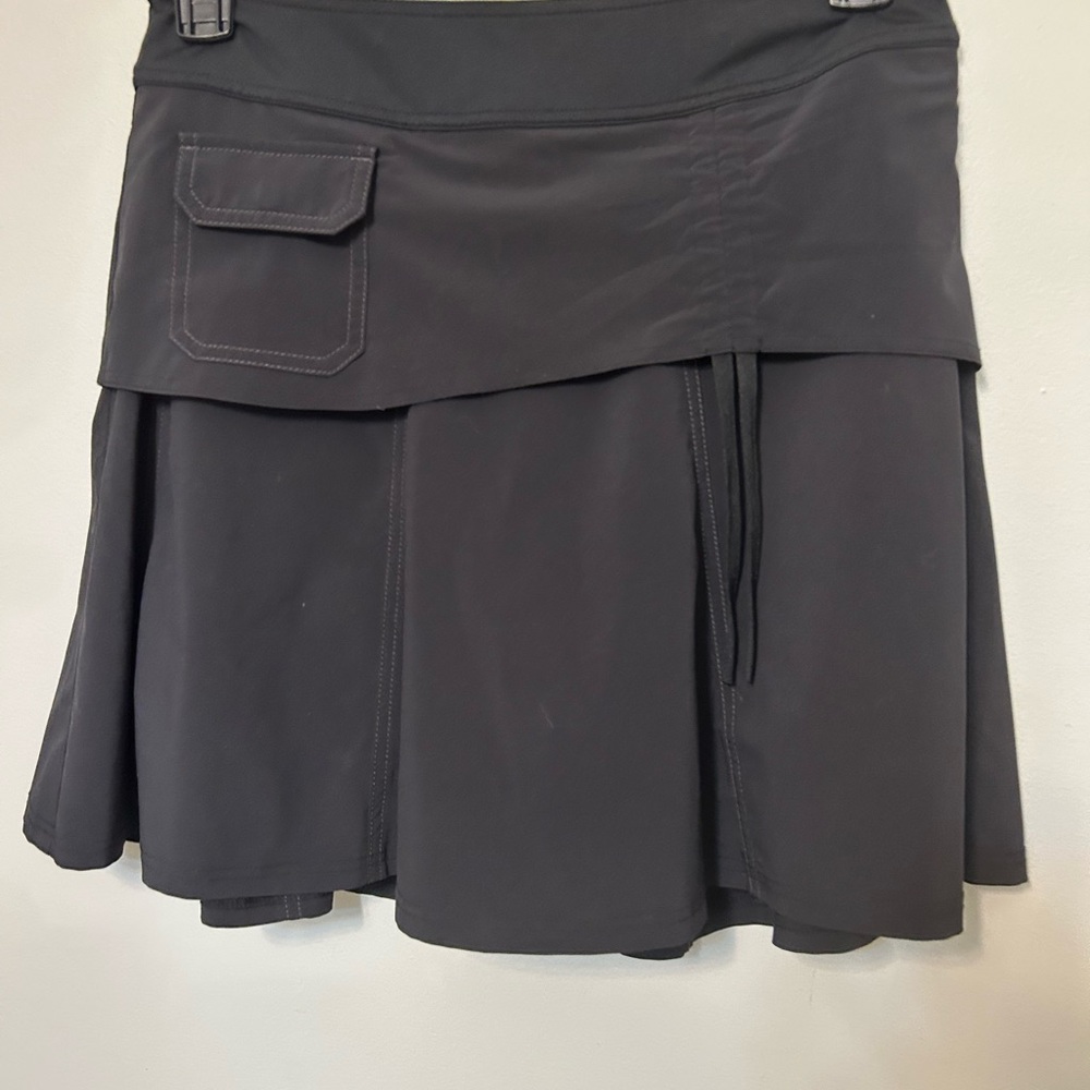 Athleta Black Pleated Wherever Skirt Skort Pocket Tennis Golf Workout Women’s‎ 6 - Picture 2 of 10